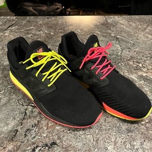 Soulier Shoes pour homme New Balance Special Edition 247 10.5US